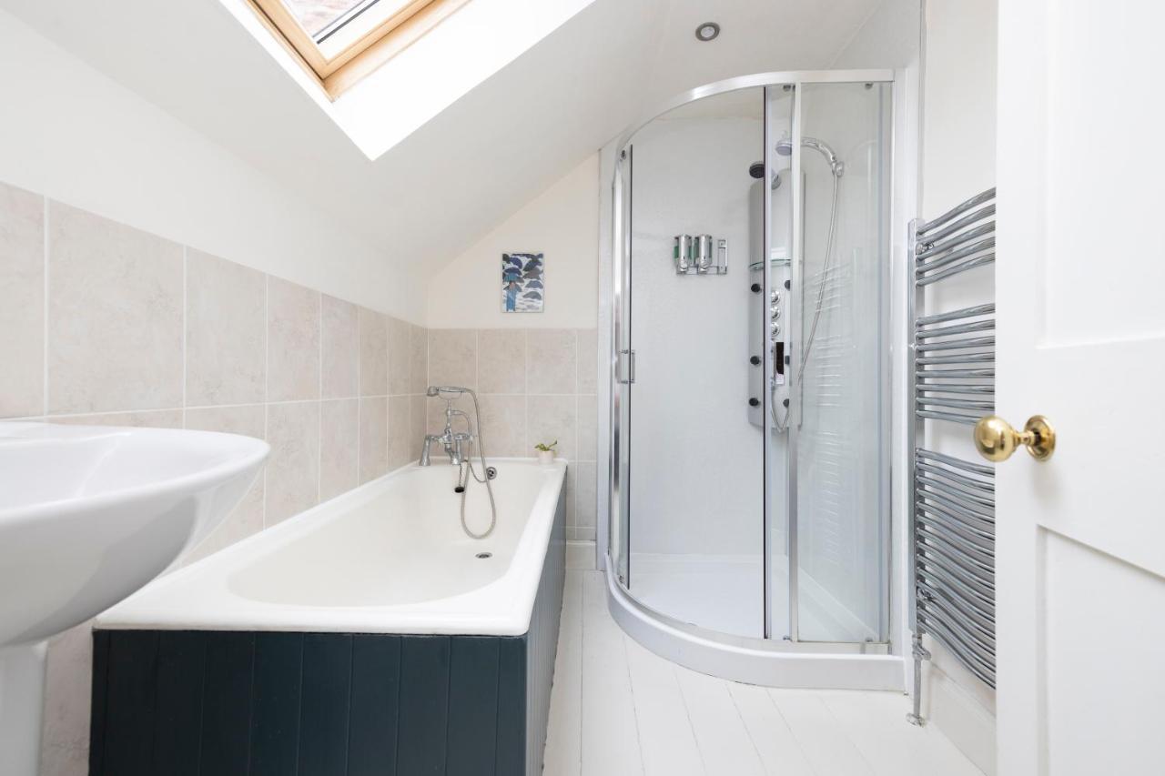 2 Bed Haywood Cottage With Garden Stenton Eksteriør bilde